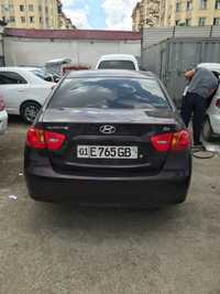 Hyundai avente qora rang mehanika