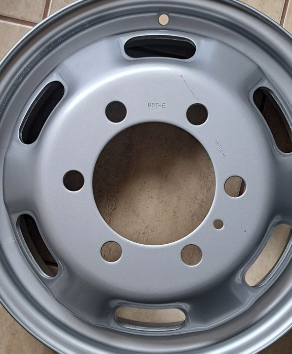 Jante Iveco Roți Duble Avem 3 modele de 3500-5000-6500 Kg OFERTĂ  NOI