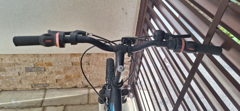 Bicicletă Titan Tec 26” Albastră – 21 viteze.