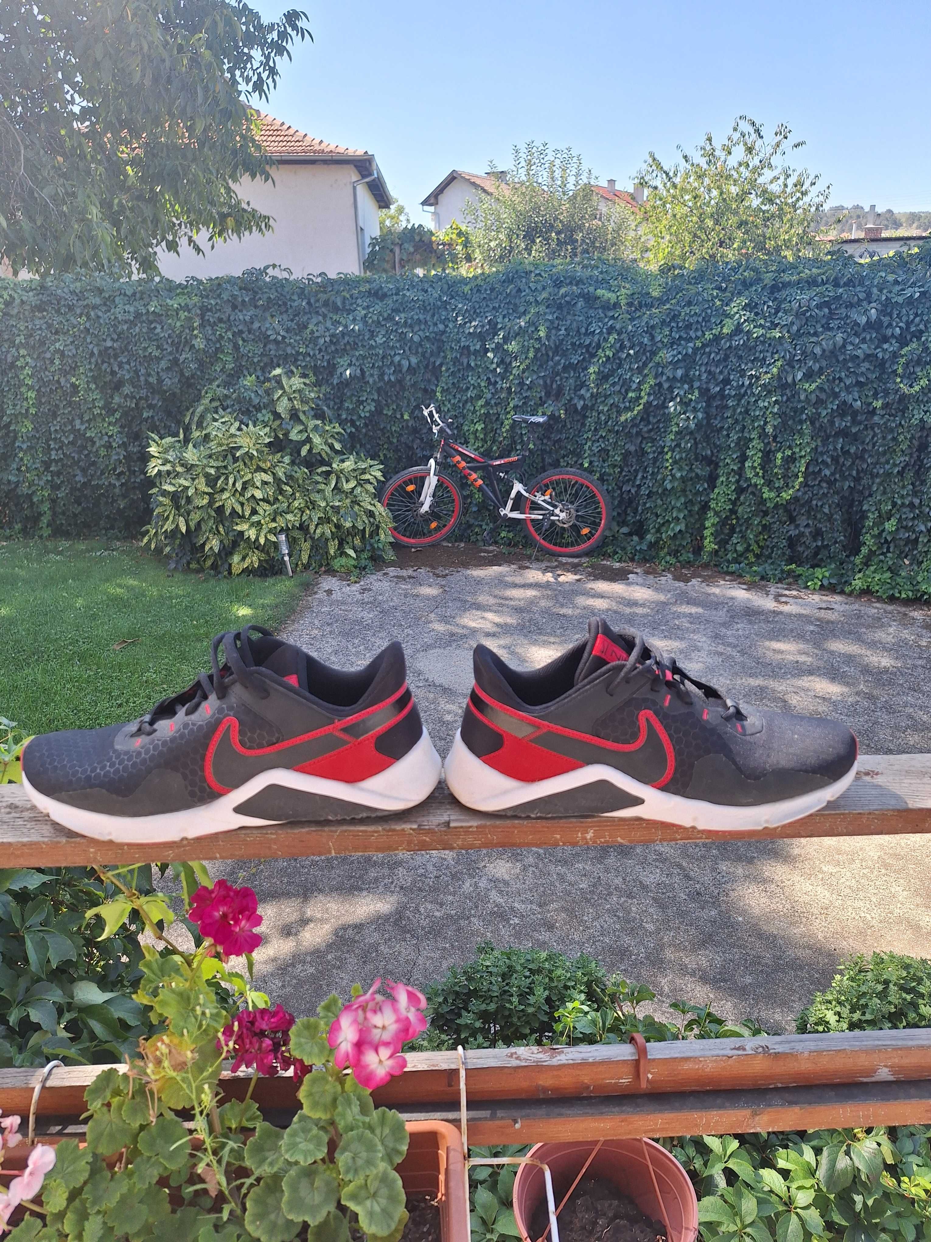 Маратонки Nike чисто нови