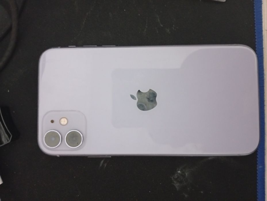 Продам  телефоны