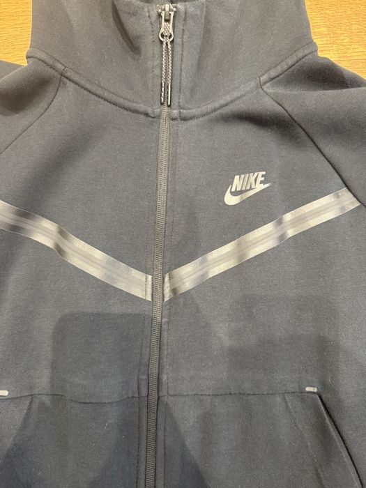 Черен сучър Nike