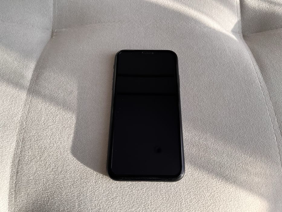 Смартфон Apple iPhone Xr 128GB черный