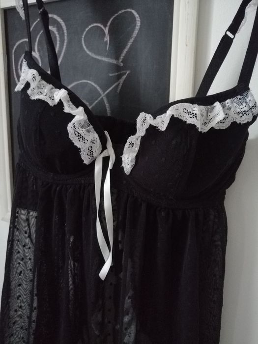 Lenjerie de noapte rochie sexy cu dantela Boux Avenue marimea S