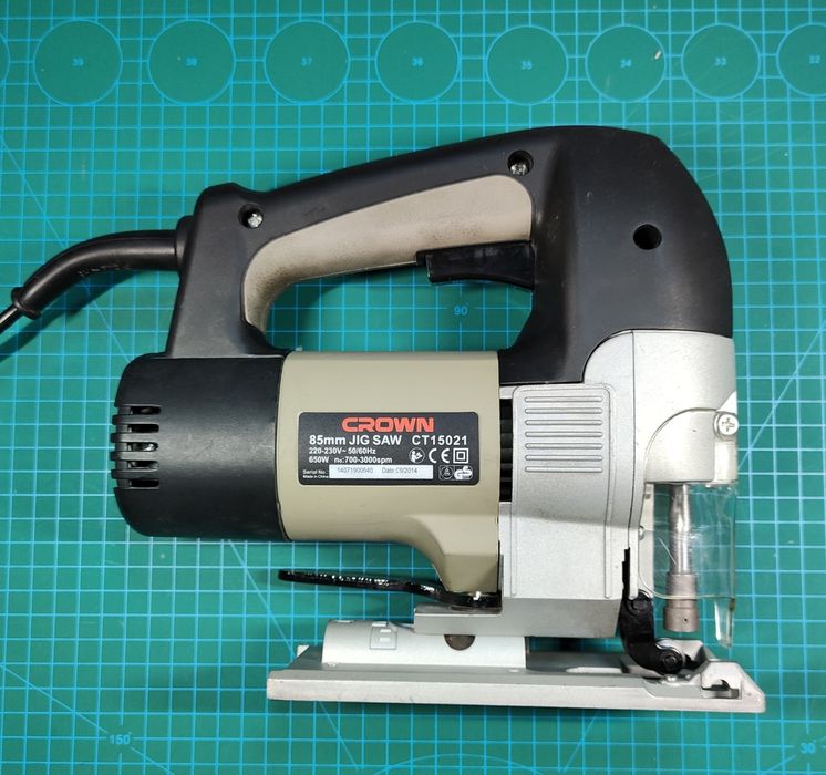 Электрический лобзик crown