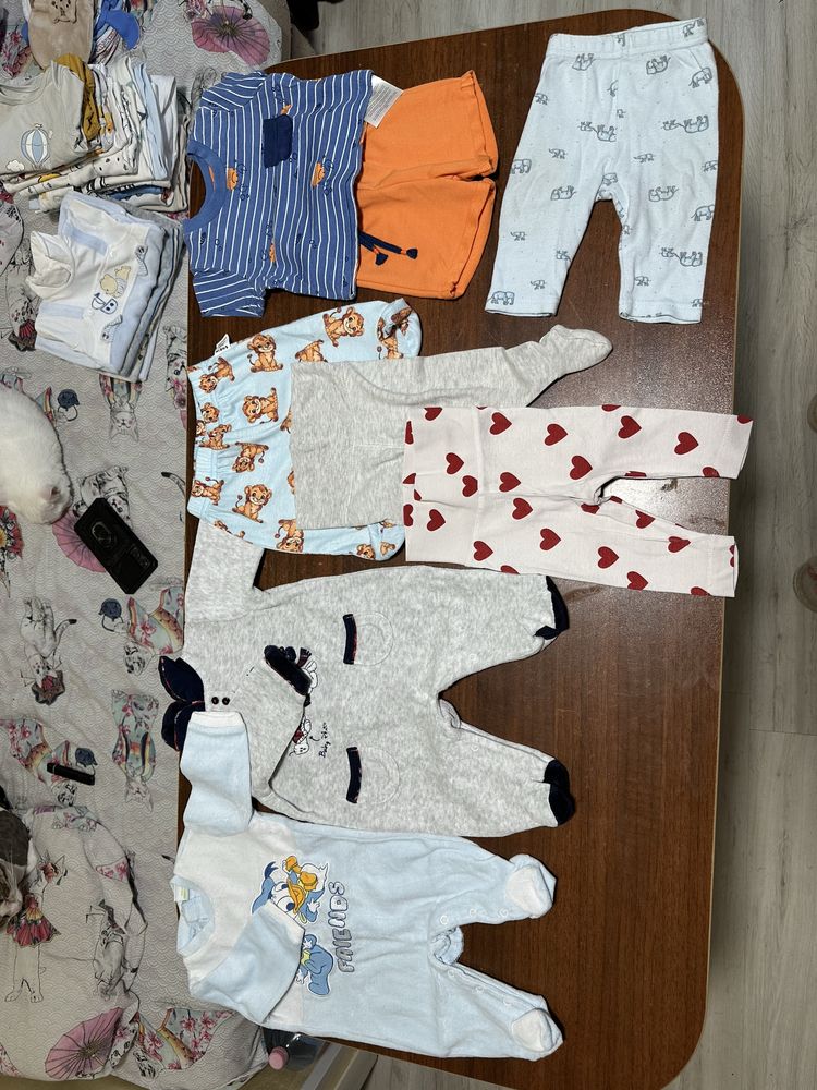 Lot haine bebe marime 56