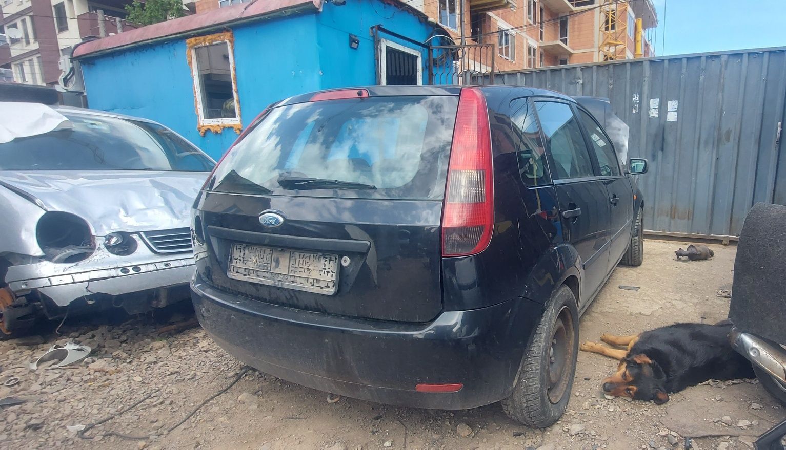 Ford Fiesta на части