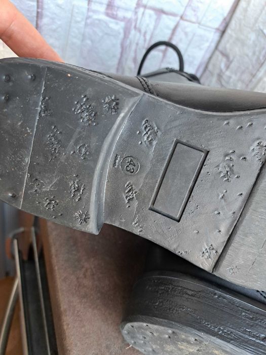 мъжки зимни обувки,боти,черни кубинки,ном43