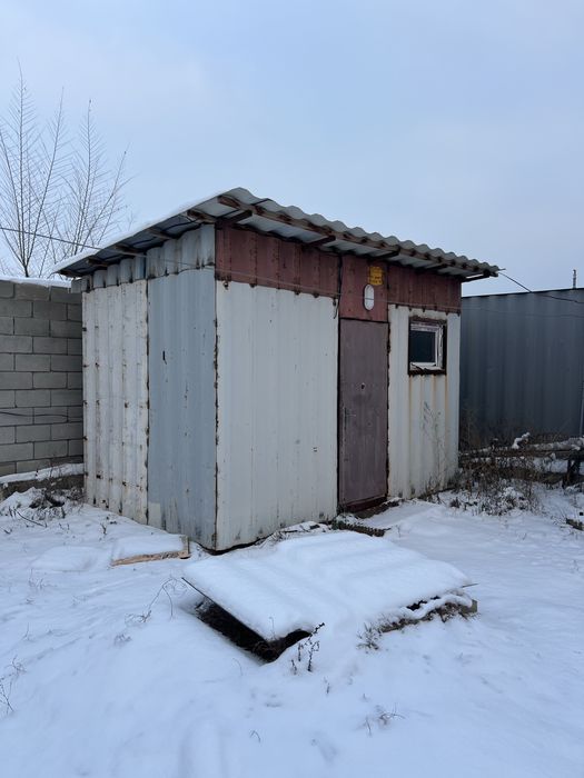 Листь контейнера