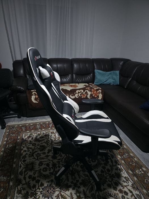 Scaun de gaming eXracer