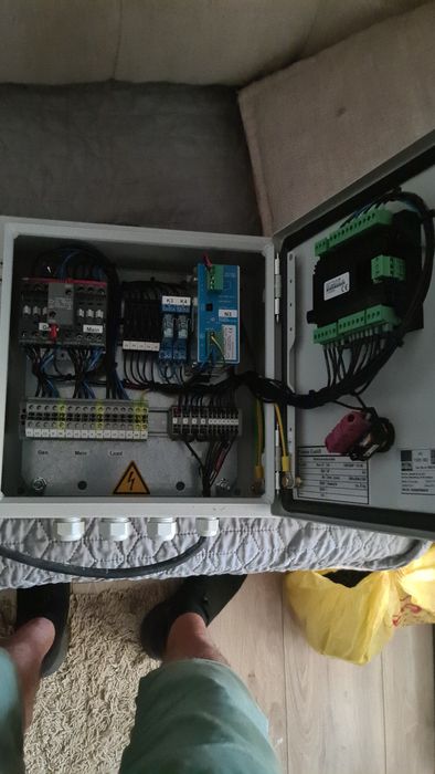 Pornire Generator   automatic emergency power system