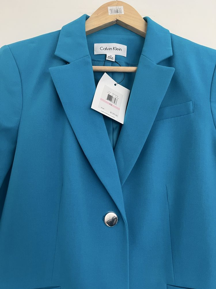 Синьо сако Calvin Klein