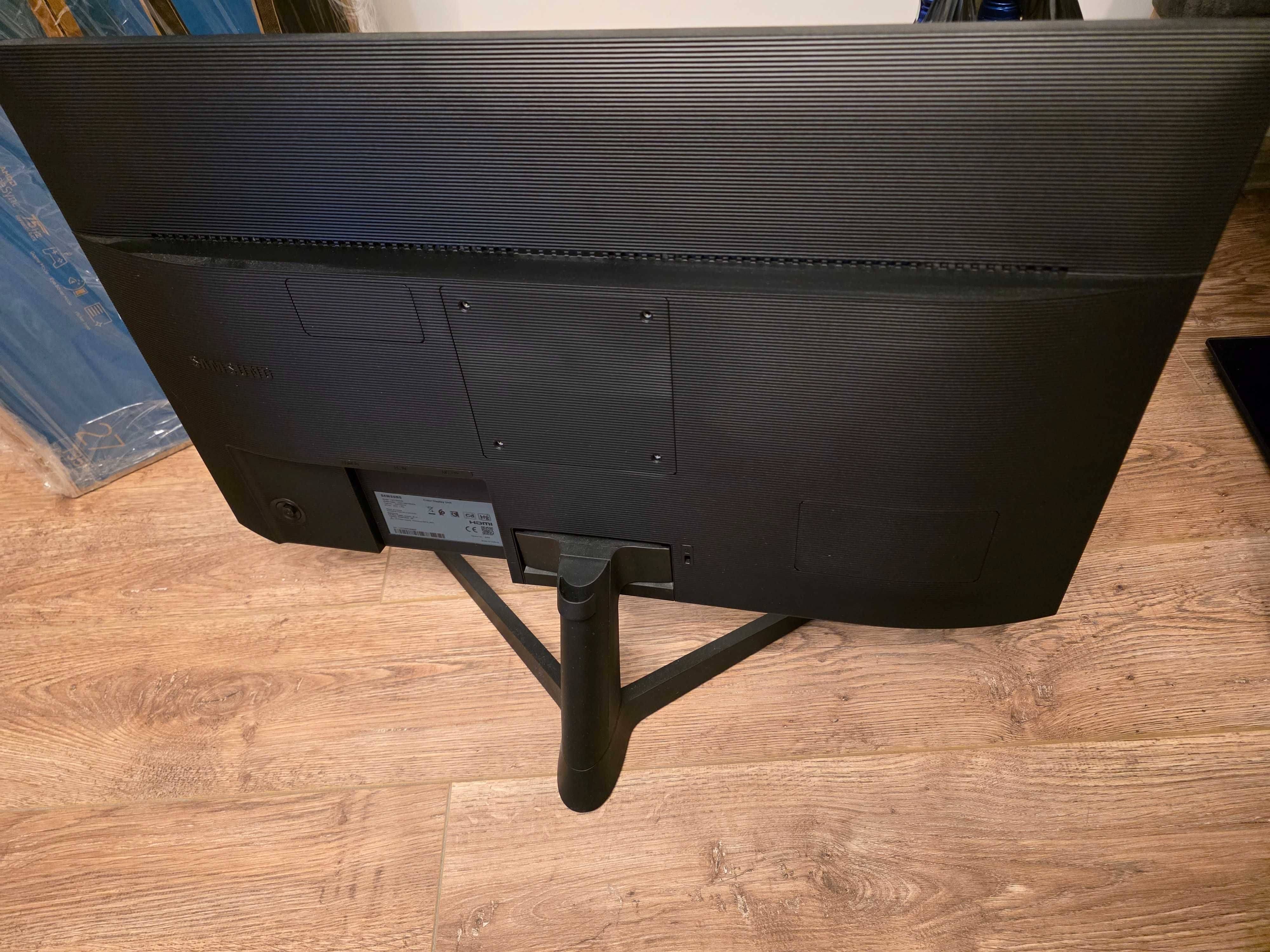 Монитор Samsung 27