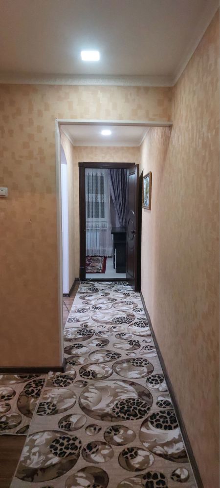 Сдается 2х комнатная квартира в 3мкр (своя)
