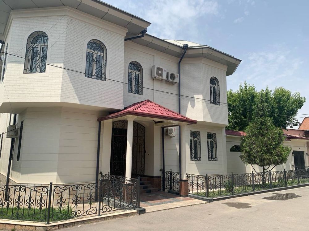 Сдам в долгосрочную аренду 2-этажный евро дом в центре города Бадамзар