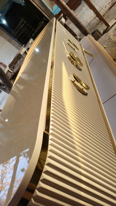 Tv tumba  va kamodlar