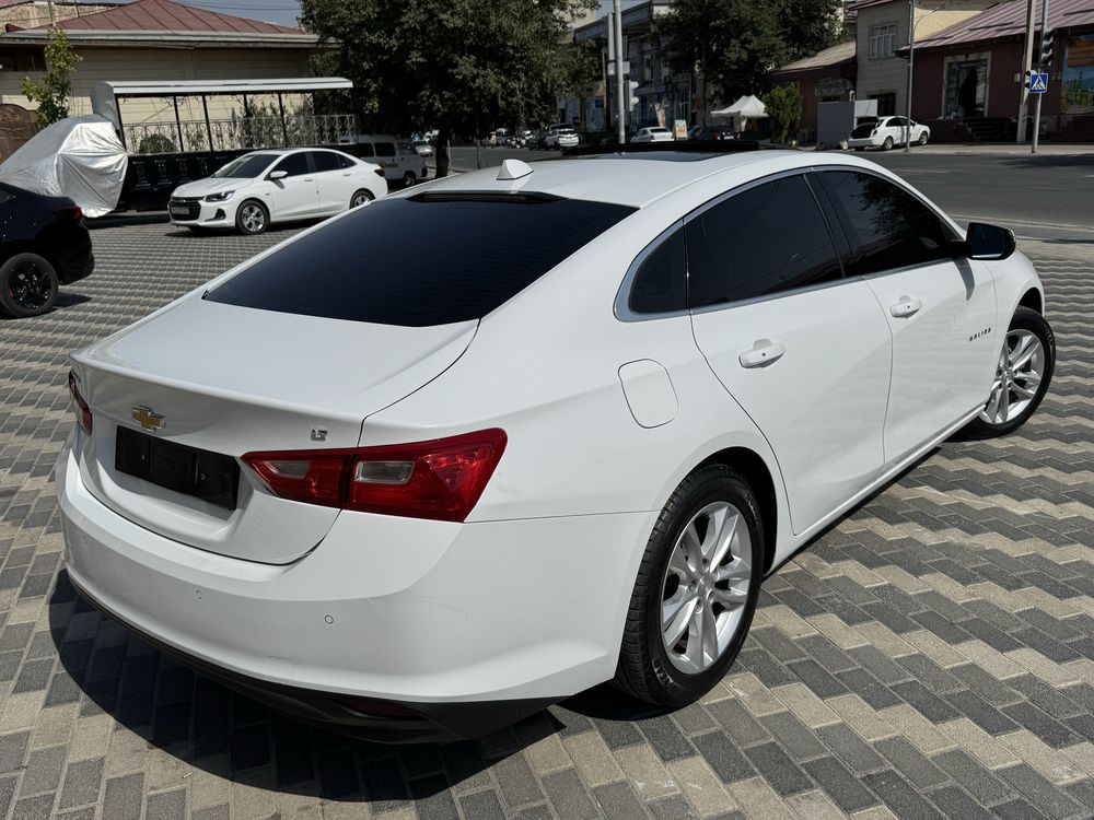 Malibu 2.4L kraskasi tozza ideal holatda