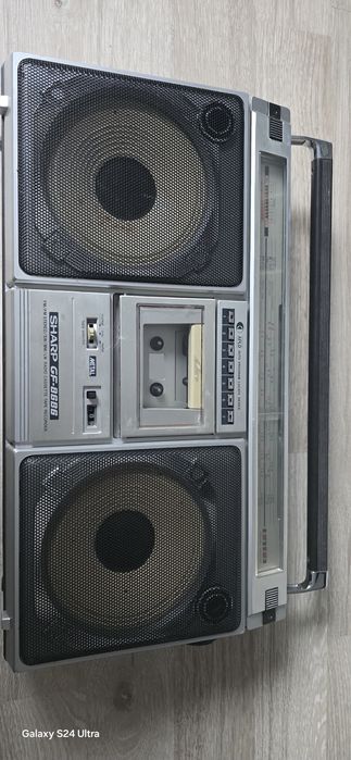 Boombox Sharp GF-8686