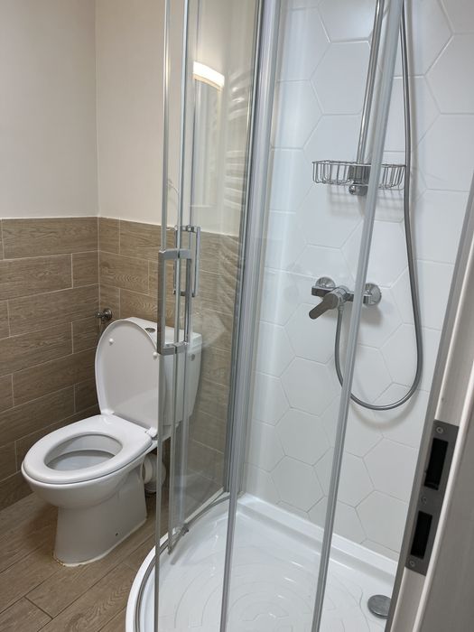 Se inchiriaza apartament 2 camere central Mamaia zona Iaki ,