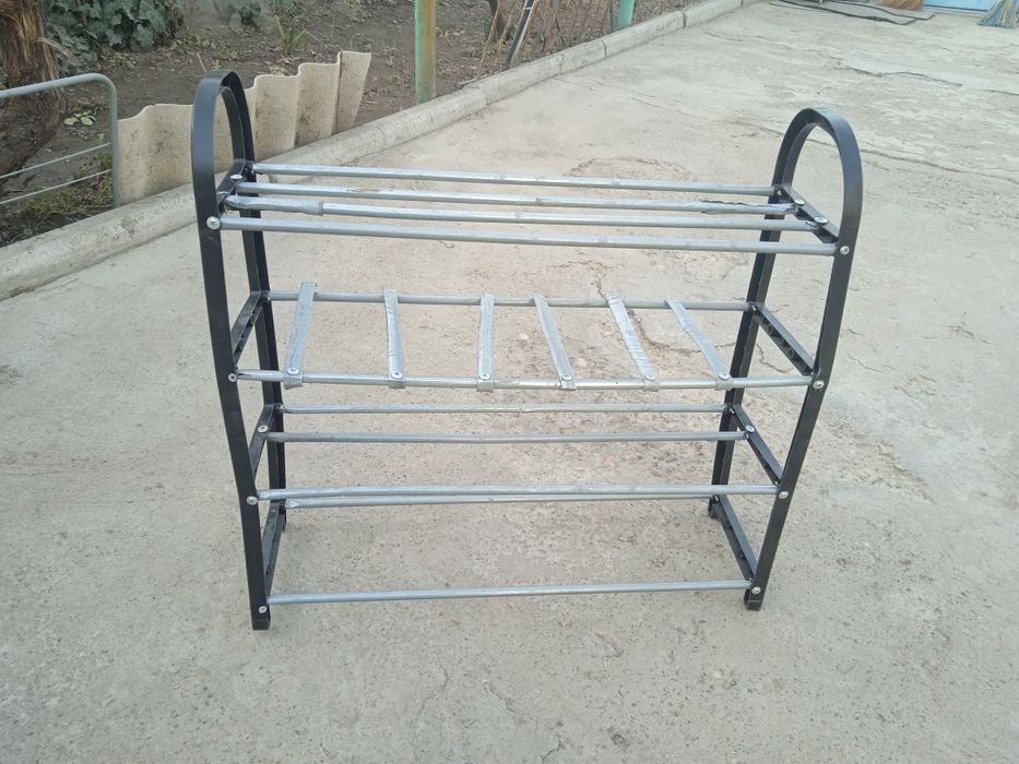 Полка для обуви.