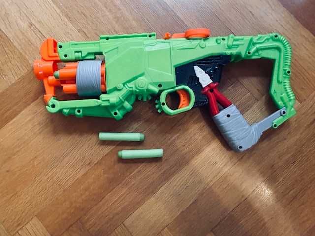 NERF Ultra One бластер и подобни, с патрони