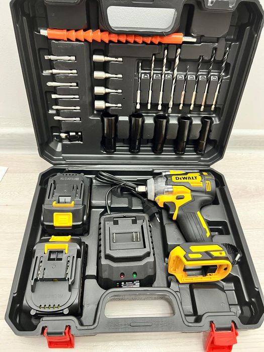 Гайковёрт фирмы De WALT