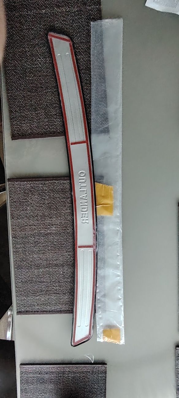 Vând protecție bară spate Mitsubishi Outlander 2 metalică inox  nouă