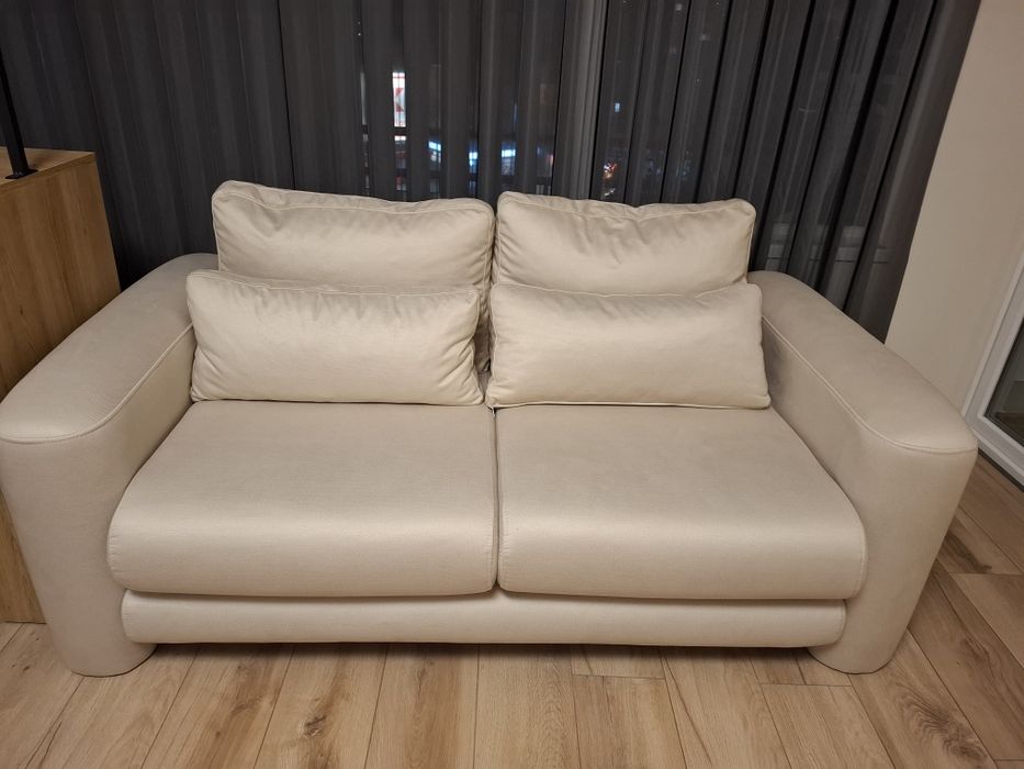 Чисто нов диван 180см