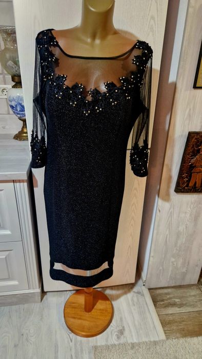 Rochie neagra eleganta