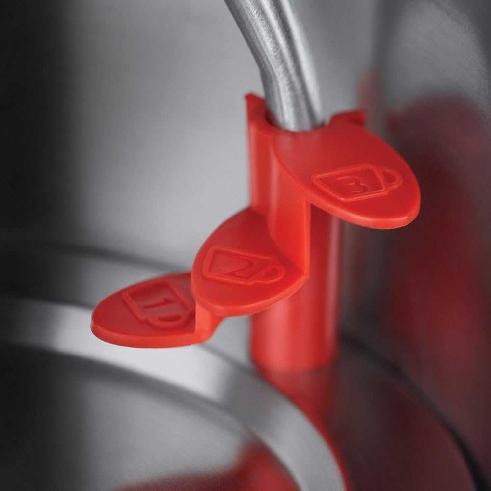Електрическа кана Russell Hobbs Adventure, 2400W, 1,7л. Инокс