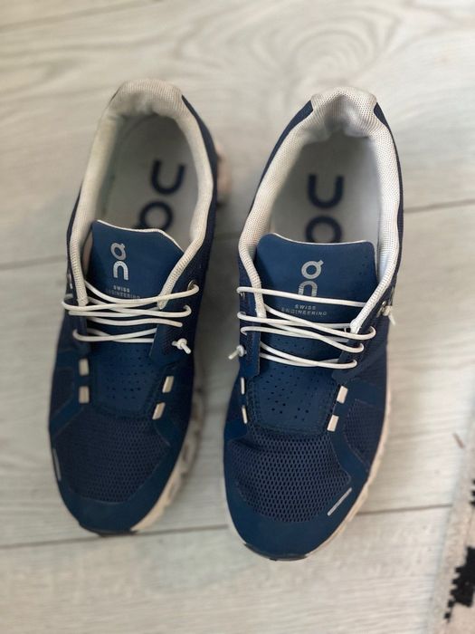 On Cloud дамски маратонки