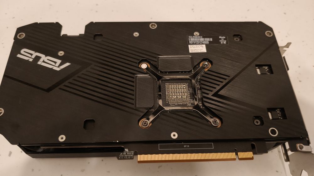 Asus RX6600 8gb impecabila cu sigiliu