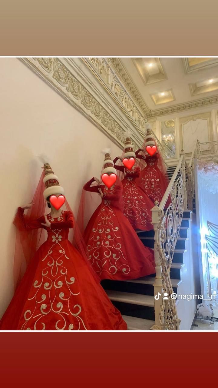 Әдемі Би көйлектер сатылады