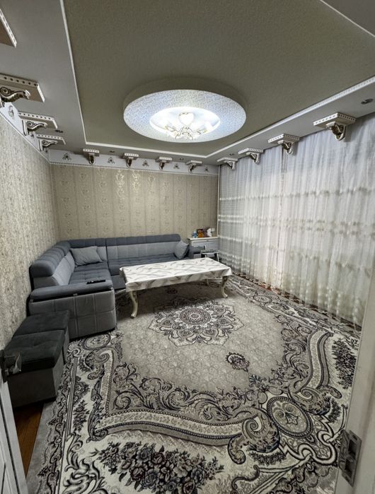 2/4/9 продаётся квартира на чиланзар 20а