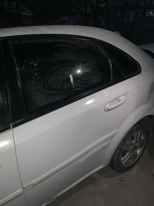 Gentra eshiklari radnoy