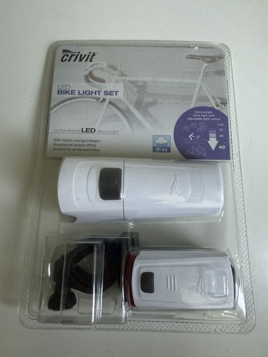 Set lumini bicicleta cu baterii Crivit