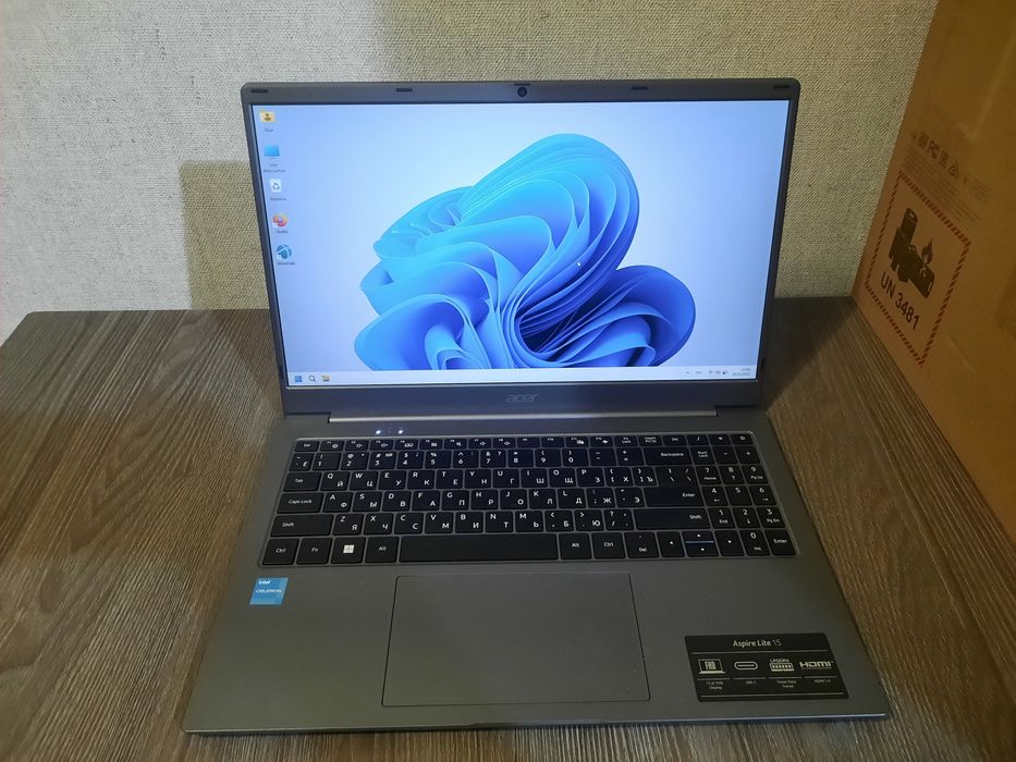 Продам новый ноутбук Acer Aspire Lite с коробкой на гарантии