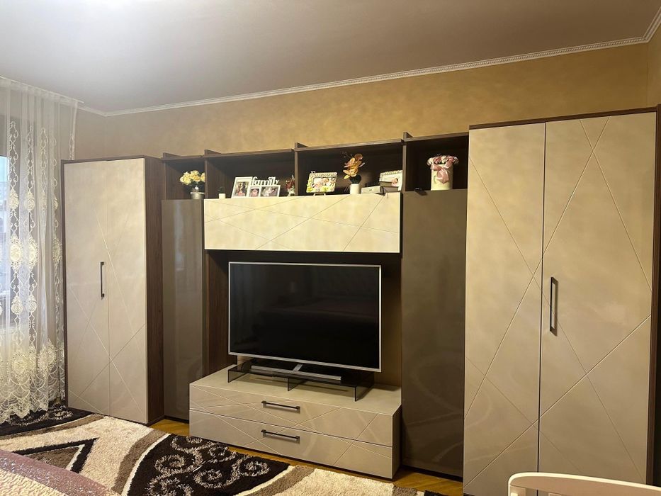 Apartament cu 3 camere si garaj, mobilat utilat,utracentral