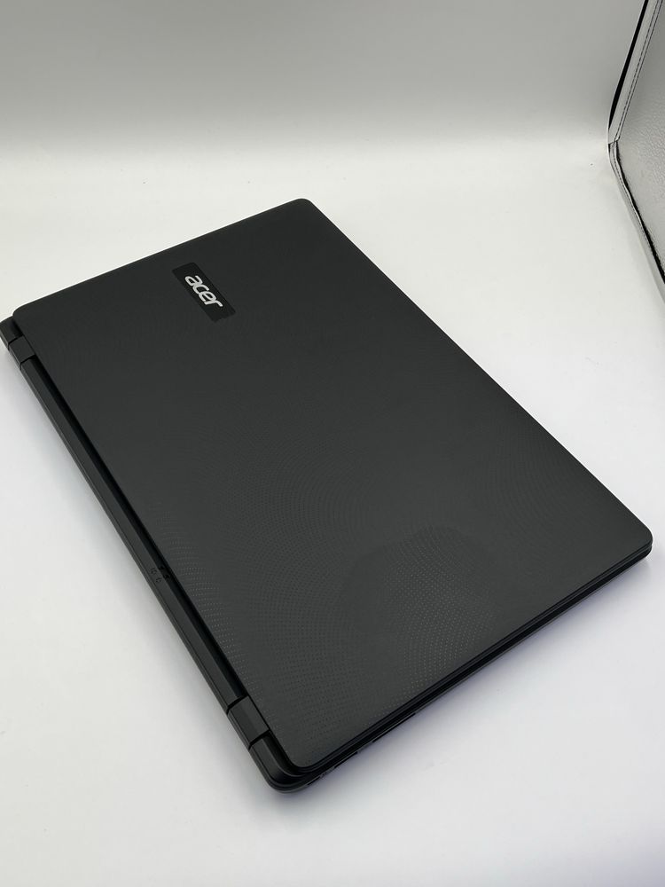 Ноутбук Acer.