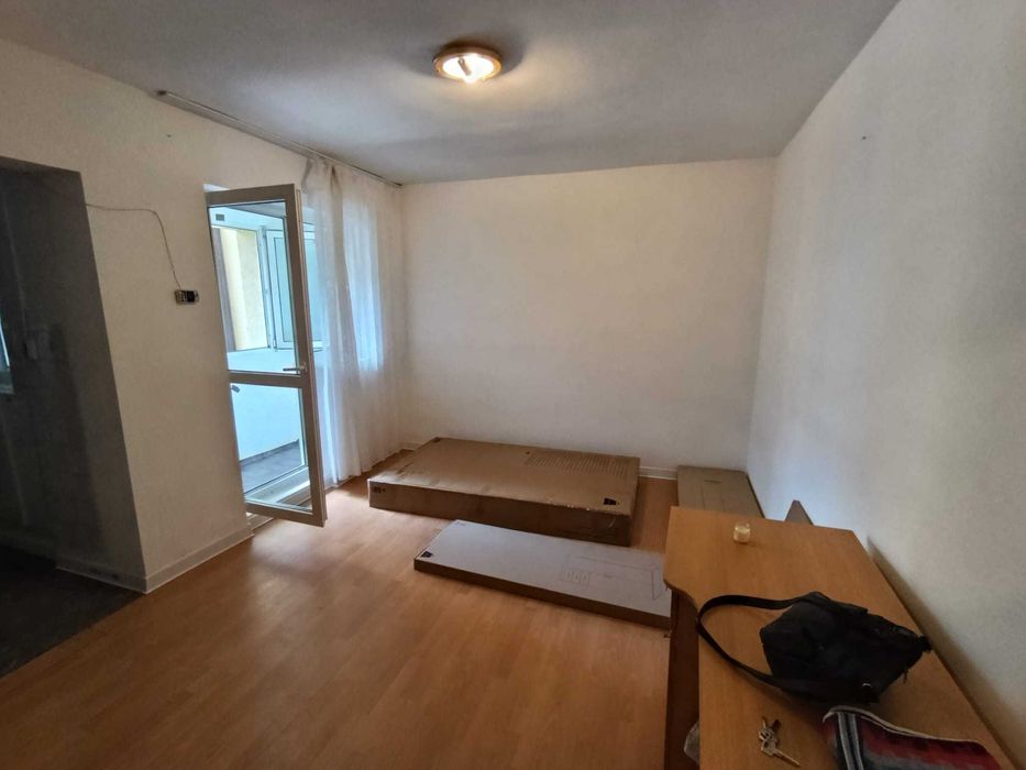 Garsoniera Calea Moldovei