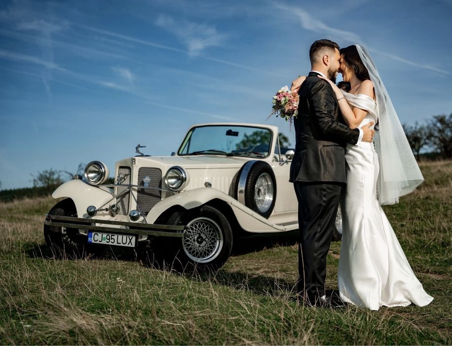 Inchiriez masina epoca nunta si diverse evenimente