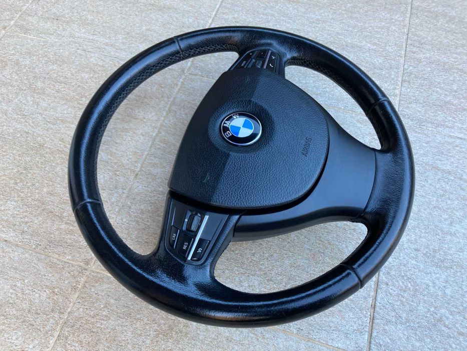 Volan BMW F10 cu AirBag inclus 2010-2016 = NOU
