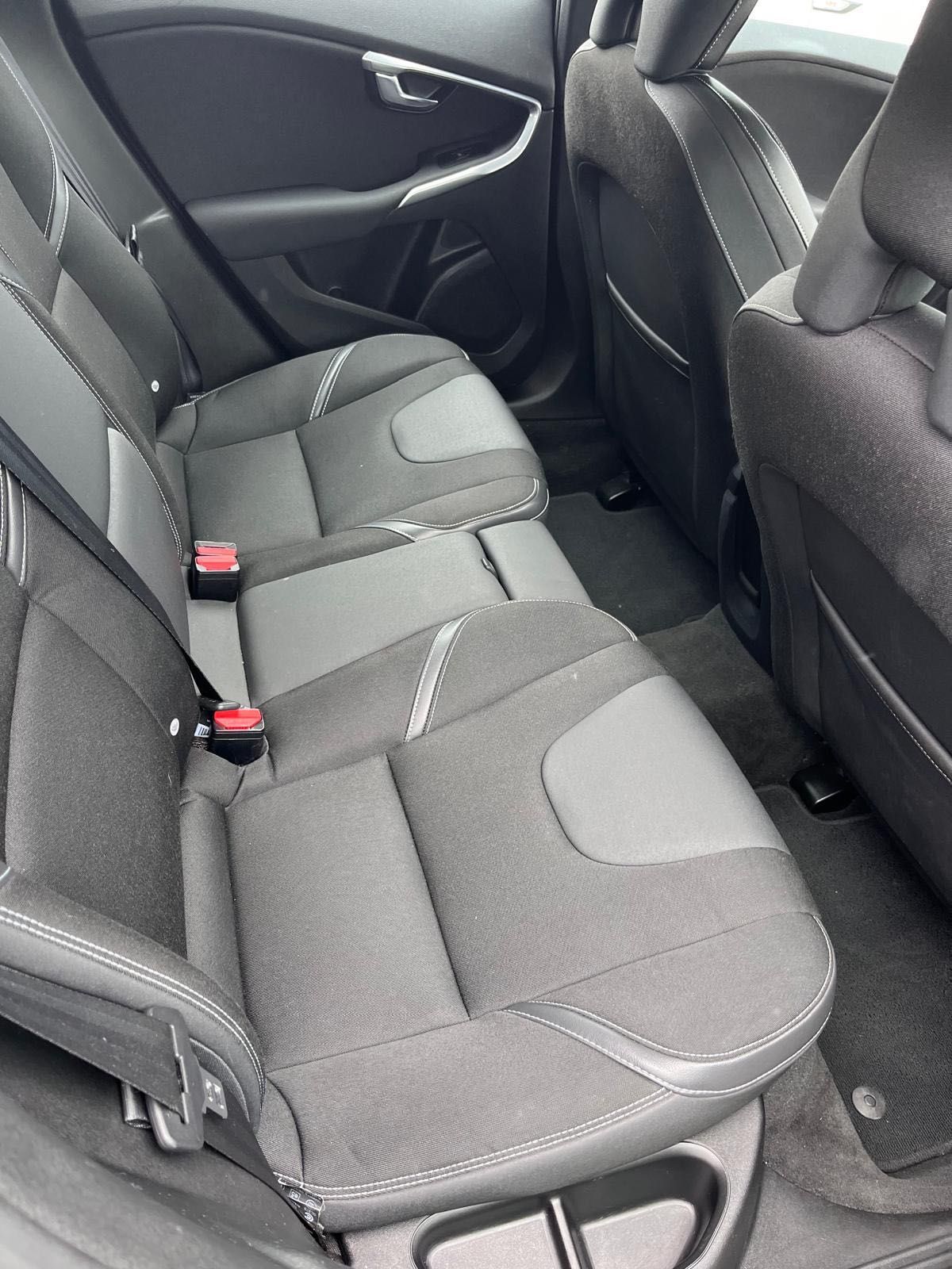 Servicii detailing auto - 230 lei