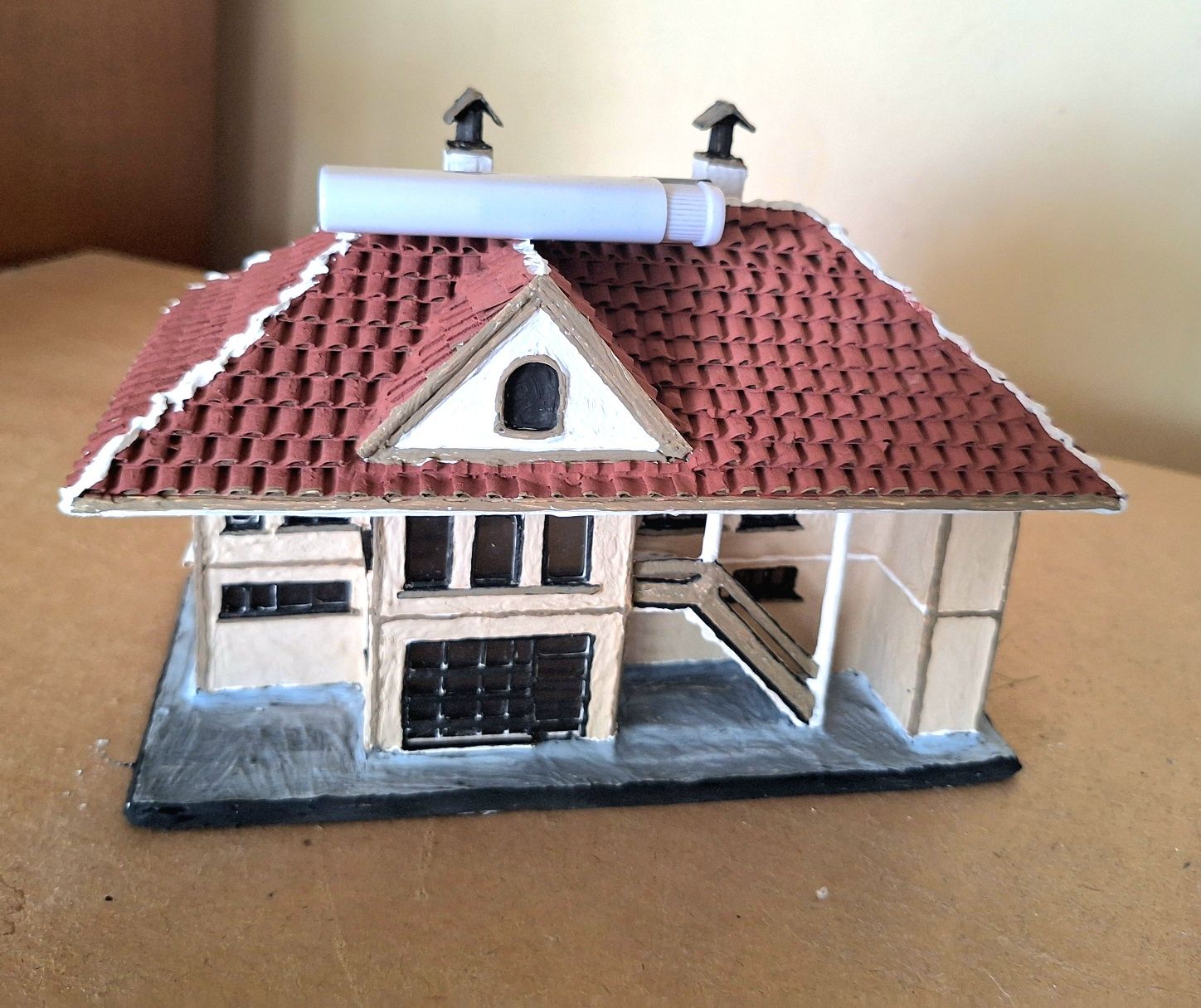 Продавам авторски макет на къща .мащаб 1:87