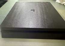 PS4 Slim 1TB + 3 controllere + jocuri originale – stare excelentă