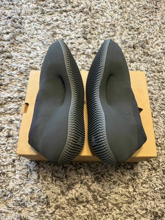 adidas yeezy knit rnr