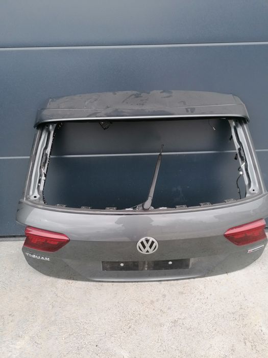 Заден капак Тигуан Tiguan R Line 2019