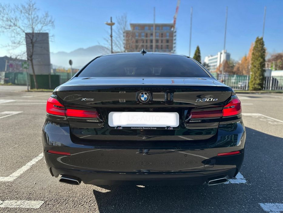 Vand schimb BMW seria 5 Xdrive plug in hybrid 530e Rolex Audemars