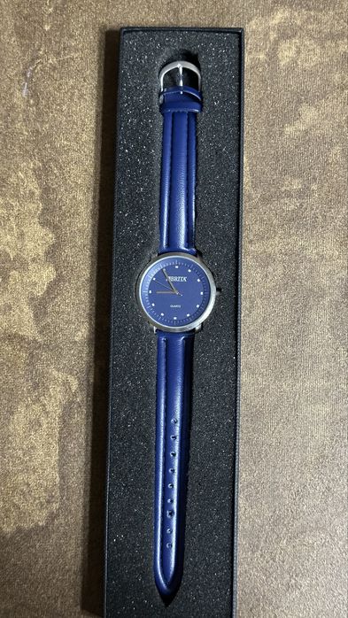 Часы кварцевые Brita