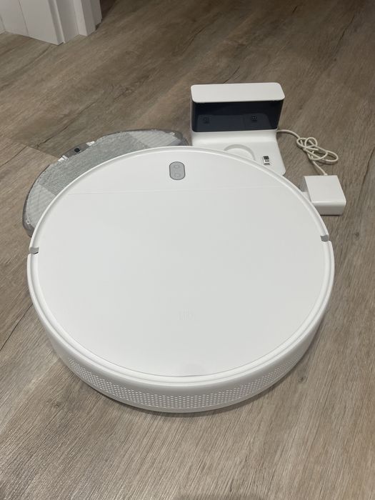 Робот пылесос MI